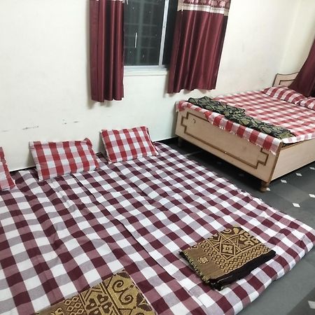 Samarth Sawali Guest House, Vidhyanagar Akkalkot Akalkot Kültér fotó