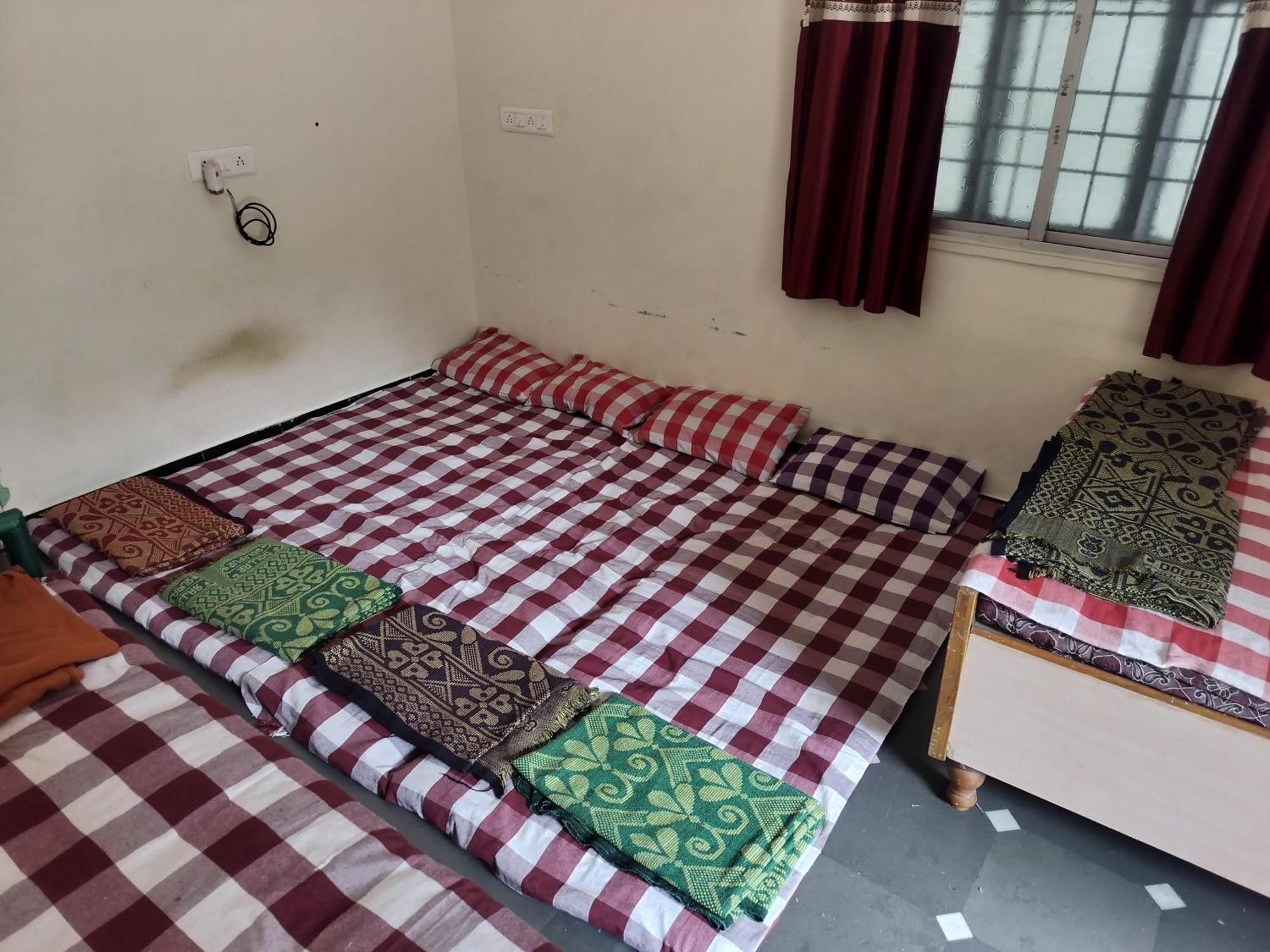 Samarth Sawali Guest House, Vidhyanagar Akkalkot Akalkot Kültér fotó